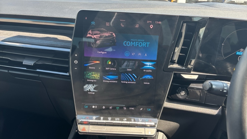 Renault Austral E-tech Full Hybrid Techno Blue #43