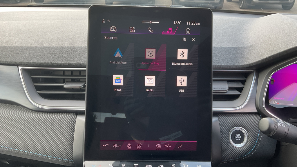 Renault Symbioz E-tech Techno Suv Black #56