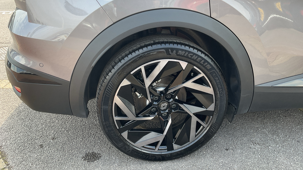 Renault Symbioz E-tech Techno Suv Black #19