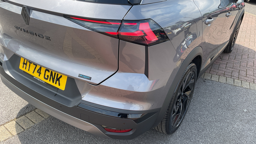 Renault Symbioz E-tech Techno Suv Black #29