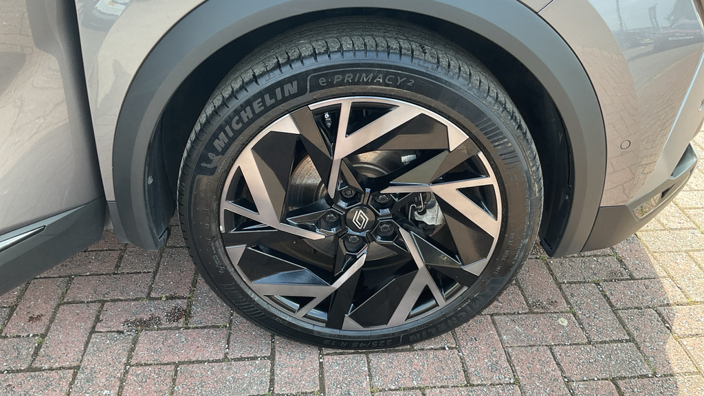 Renault Symbioz E-tech Techno Suv Black #20