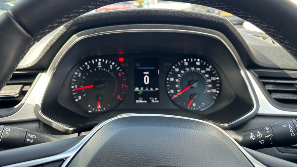 Renault Captur Captur Iconic Tce Black #31