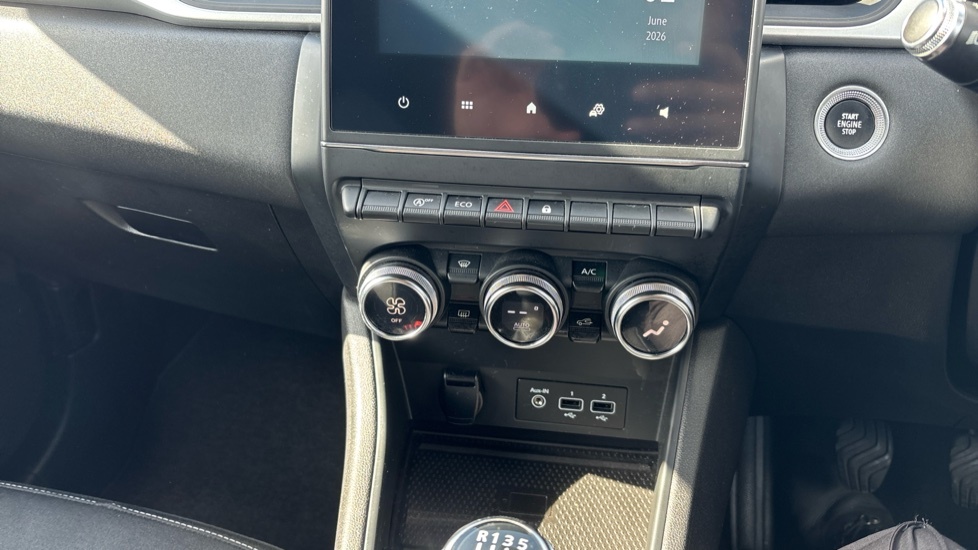 Renault Captur Captur Iconic Tce Black #37
