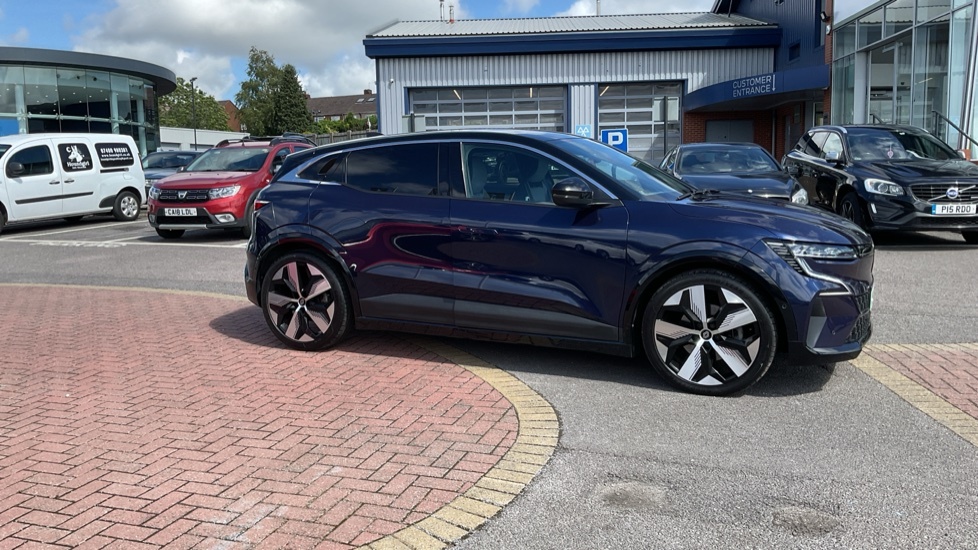 Renault Megane E-Tech 60Kwh Techno Hatchback Optimum  #2