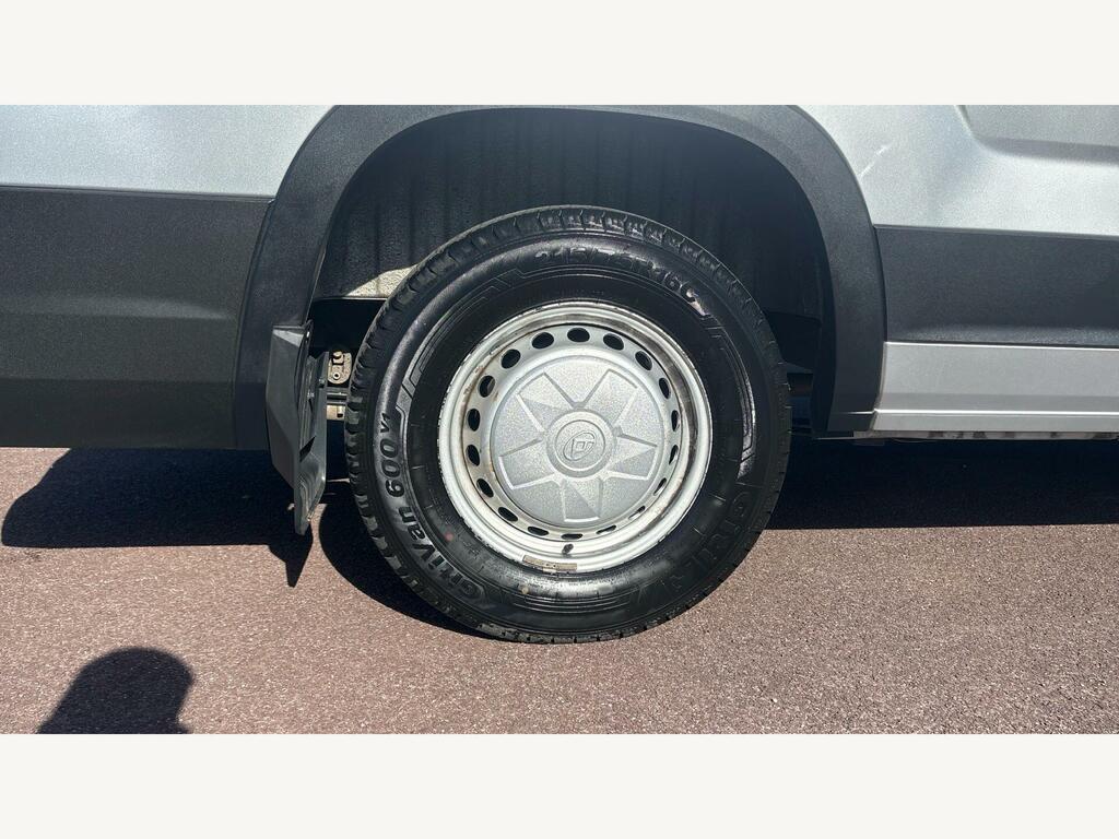 Maxus Deliver 9 2.0-D20-lux Silver #34