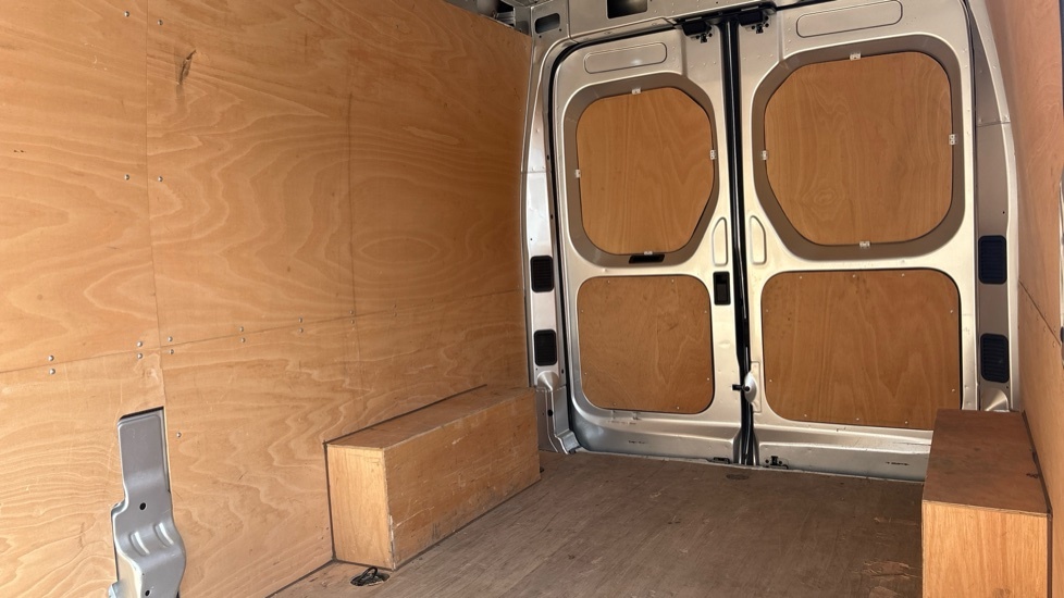 Maxus Deliver 9 2.0-D20-lux Silver #22