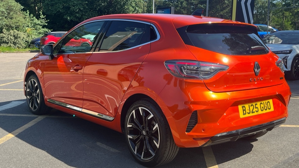 Renault Clio Renault Clio 1.6 E-tech Full Hybrid 145 Techno BJ25GUO Orange #3