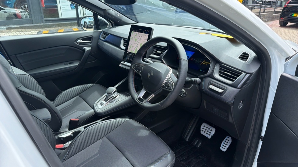Renault Symbioz Renault Symbioz 1.6 E-tech Fhev 145 Iconic Esprit White #5