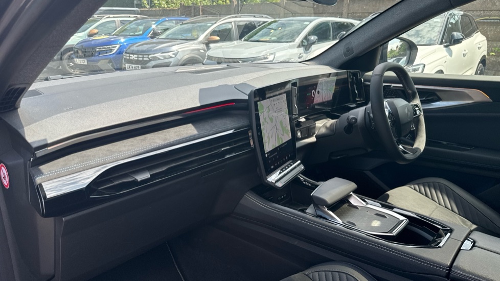 Renault Rafale Renault Rafale E-tech Phev Atelier Alpine Awd Black #6