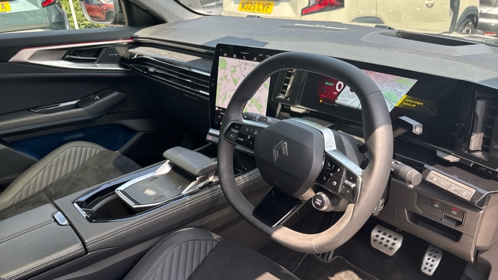 Renault Rafale Renault Rafale E-tech Phev Atelier Alpine Awd Black #5