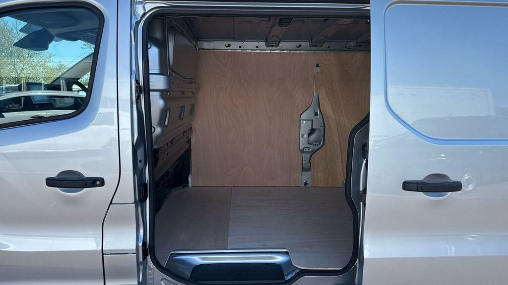 Renault Trafic Trafic Ll30 Blue Dci 150 Extra Safety Van White #13