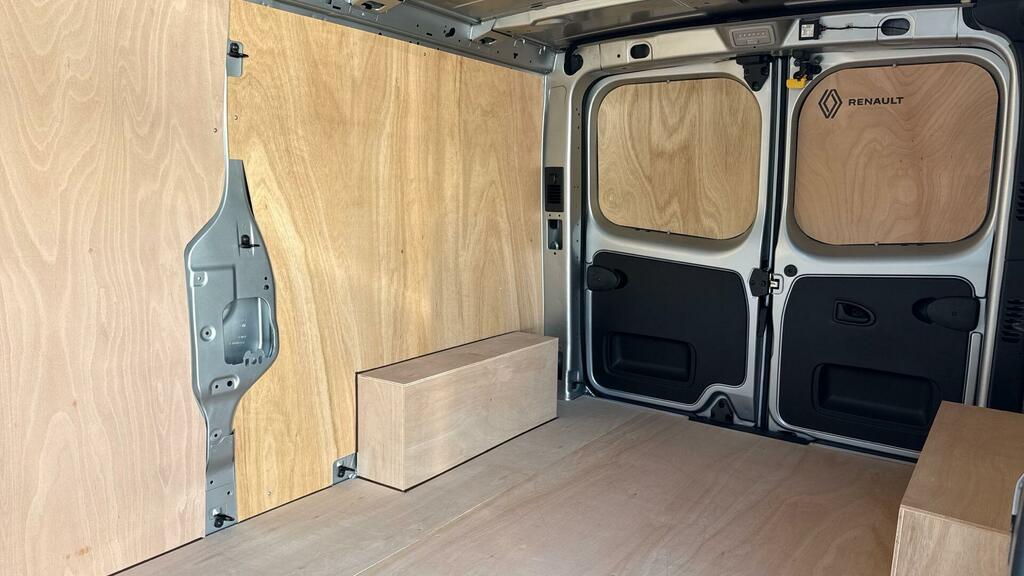Renault Trafic Trafic Ll30 Blue Dci 150 Extra Safety Van White #16