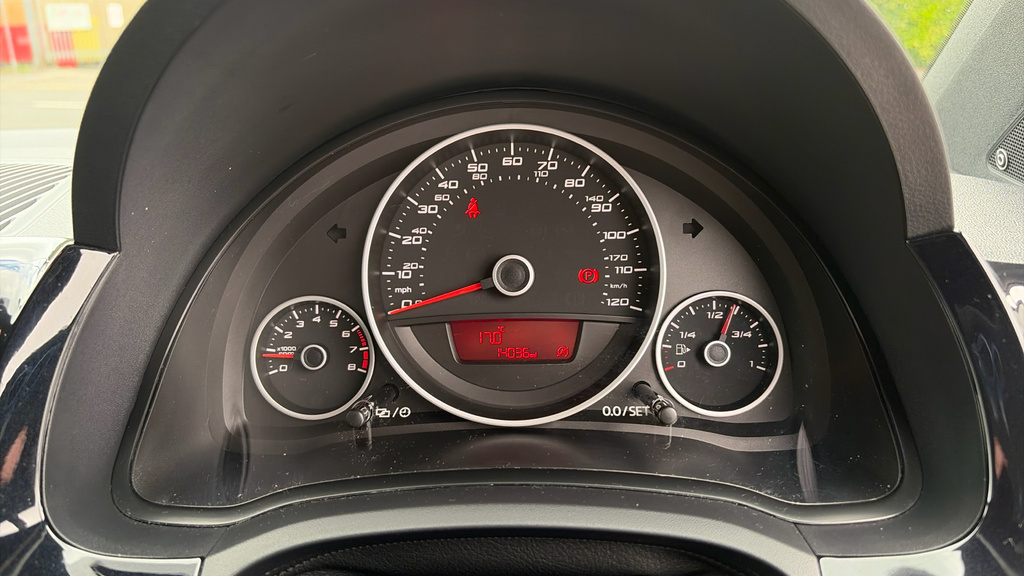 Seat MII 1.0 Fr-line 75Ps Hatchback 5-Door  #8