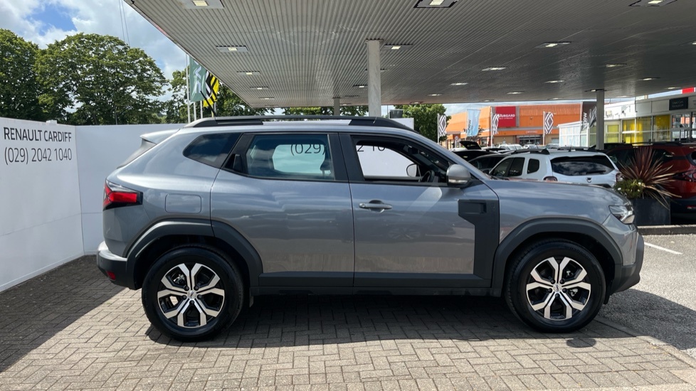 Dacia Duster Duster 1.6 Hybrid 140 Expression Estate Grey #2