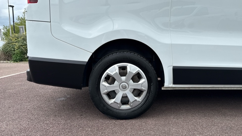 Renault Trafic 2.0 Dci Blue 28 Sport Panel Van White #33