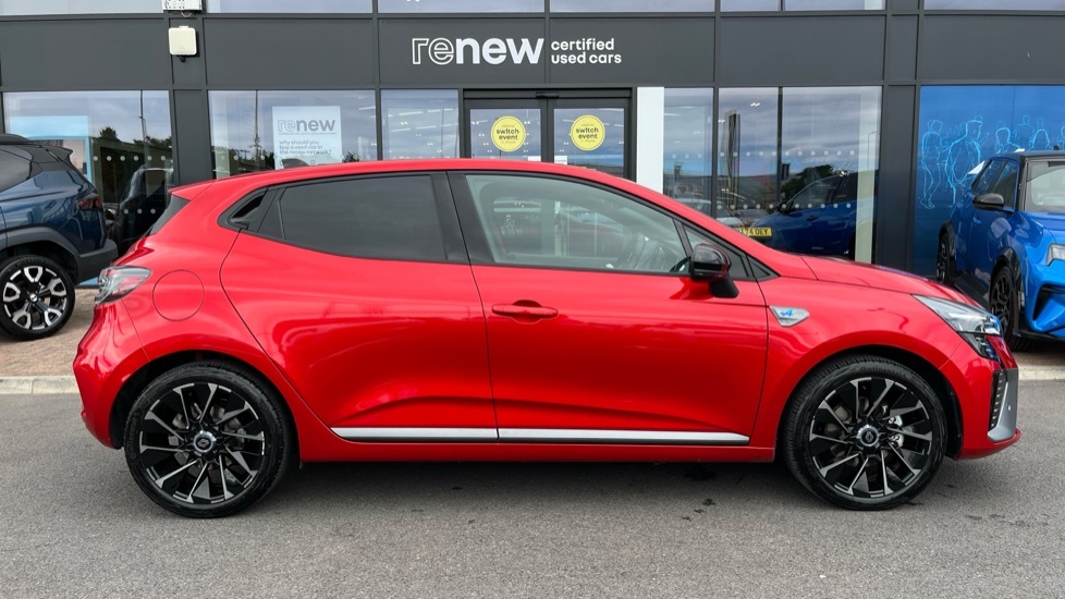Renault Clio Renault Clio 1.6 E-tech Full Hybrid 145 Esprit Alp Red #2