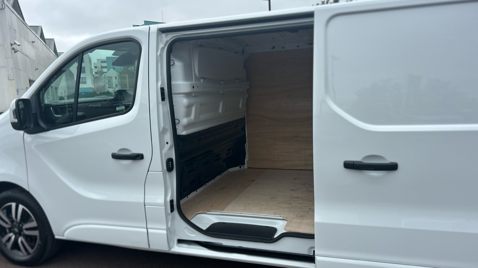 Renault Trafic 2.0 Dci Blue Ll30 Extra Sport Crew Van L2 H1  #23