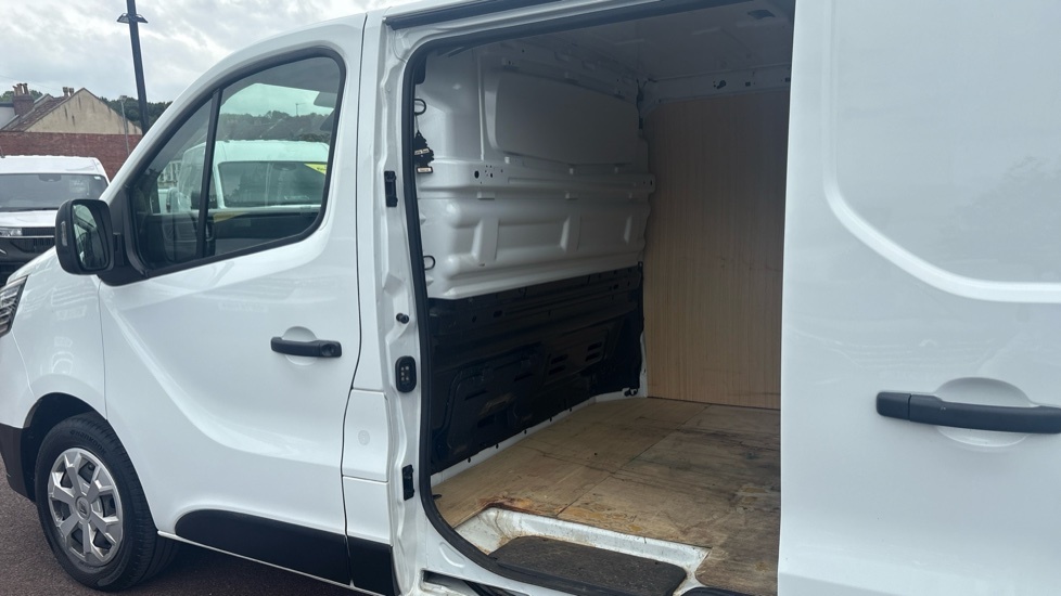 Renault Trafic 2023 2.0 Dci Ll30 Business Minibus Double Cab White #27