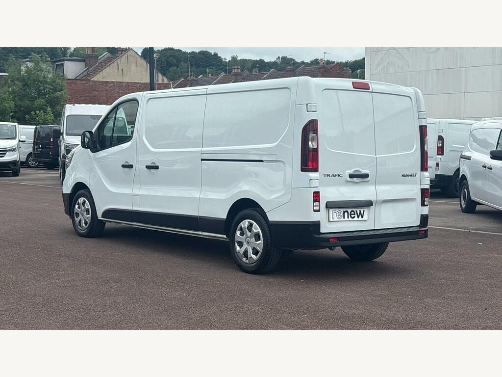 Renault Trafic 2023 2.0 Dci Ll30 Business Minibus Double Cab White #7