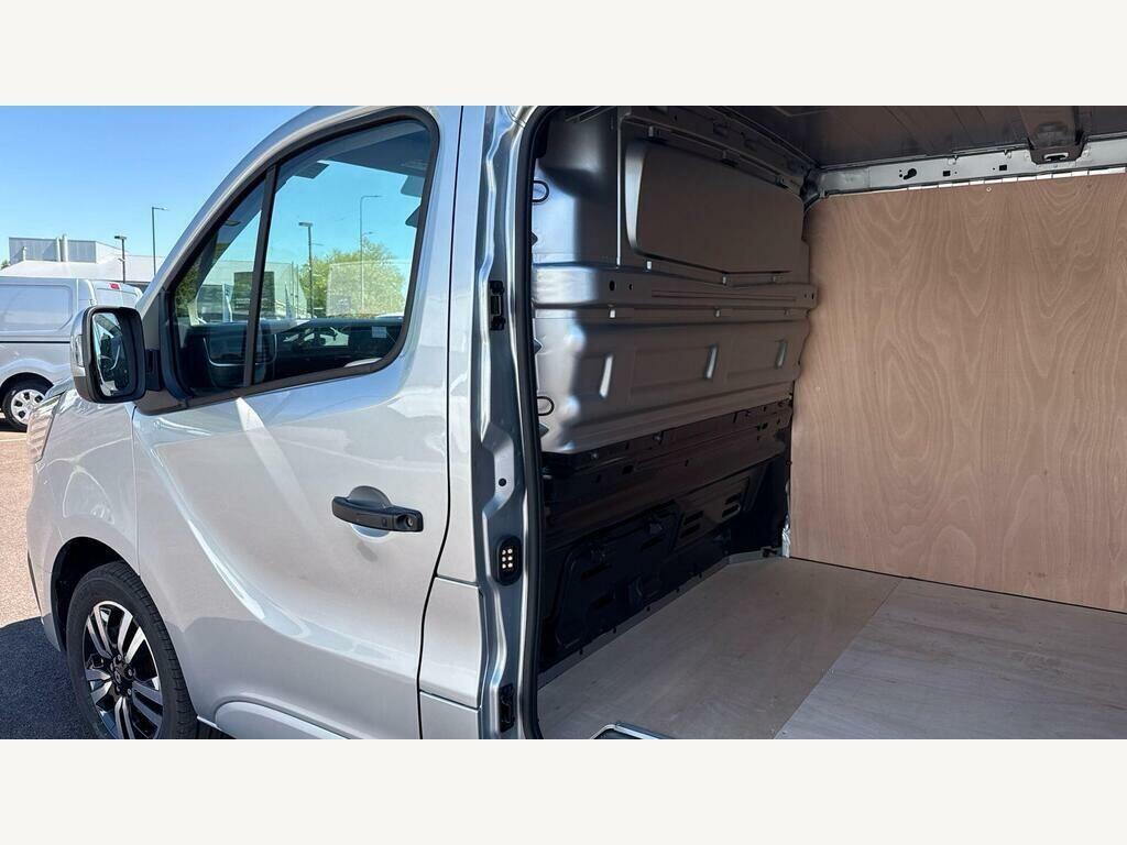 Renault Trafic Trafic Ll30 Blue Dci 150 Extra Sport Safety Crew White #11