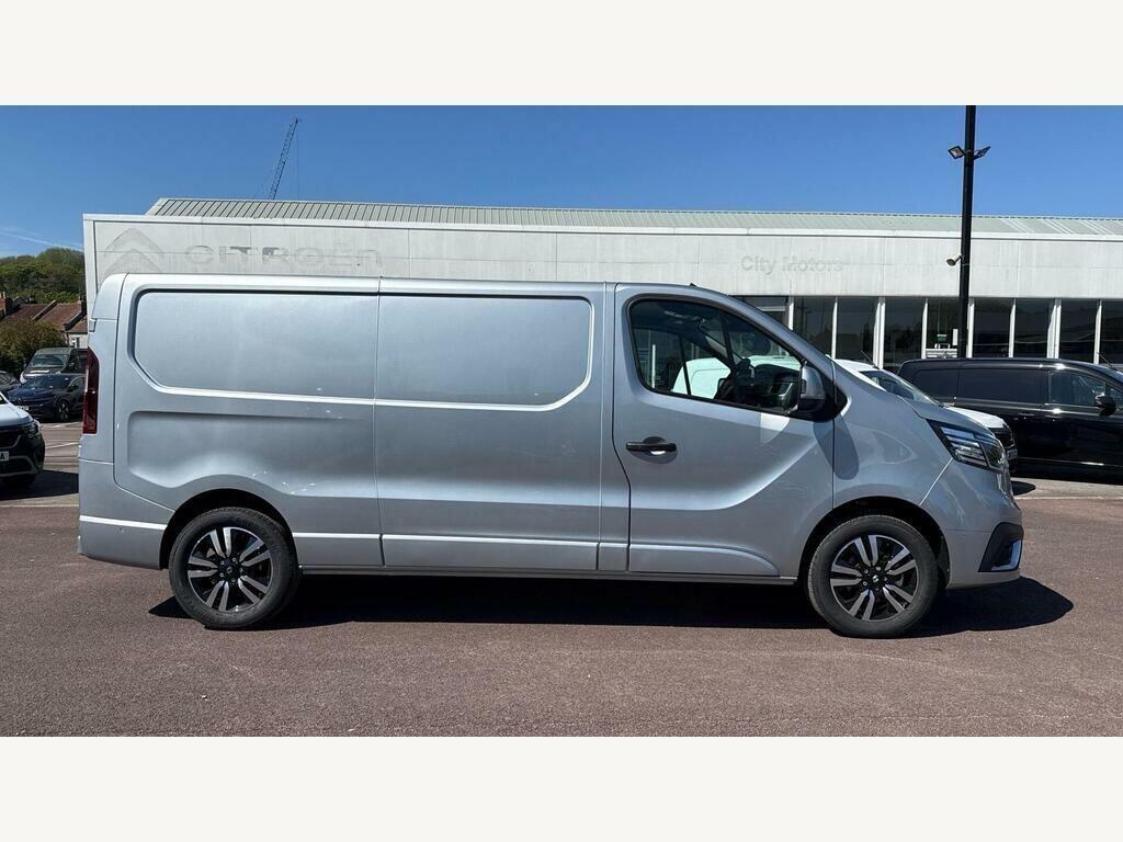 Renault Trafic Trafic Ll30 Blue Dci 150 Extra Sport Van Grey