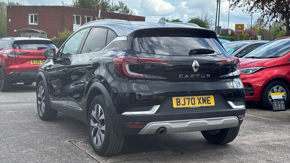 Renault Captur Captur 1.3 Tce 130 S Edition Edc Bose Hatchb Black #3