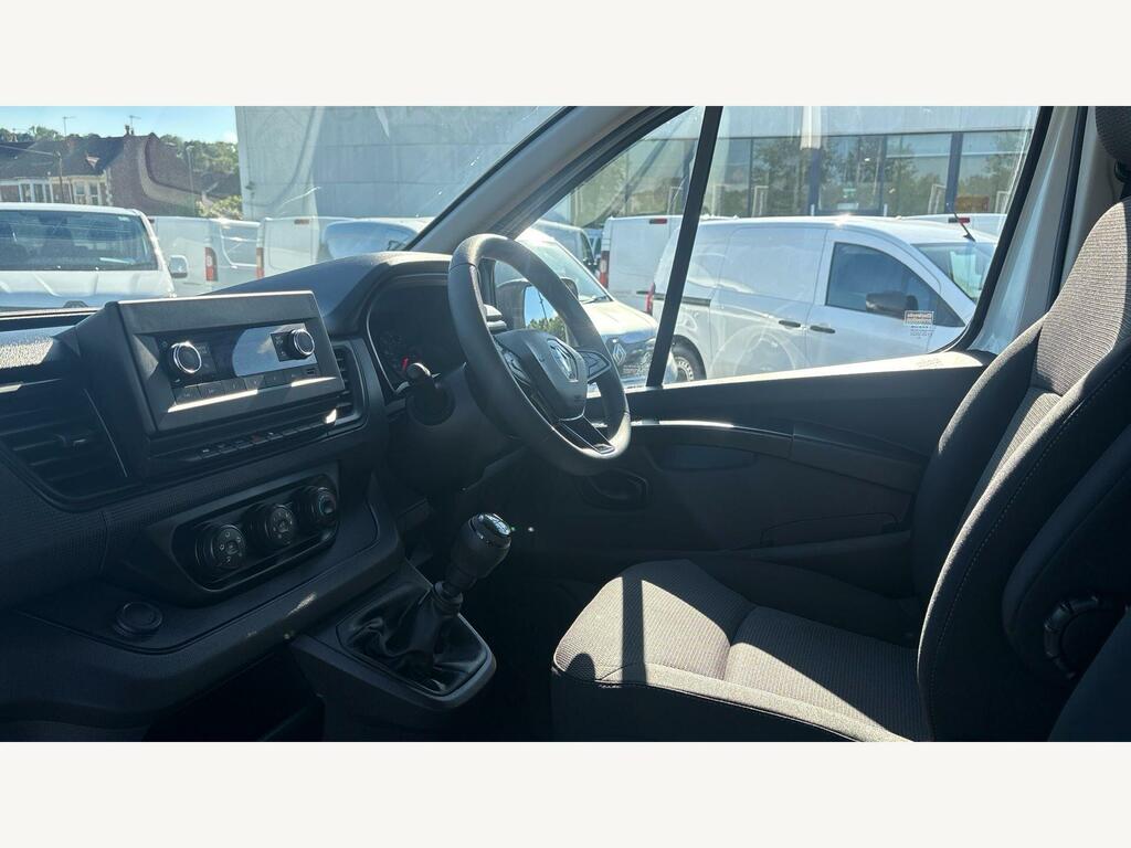 Renault Trafic Sl28 Blue Dci White #14