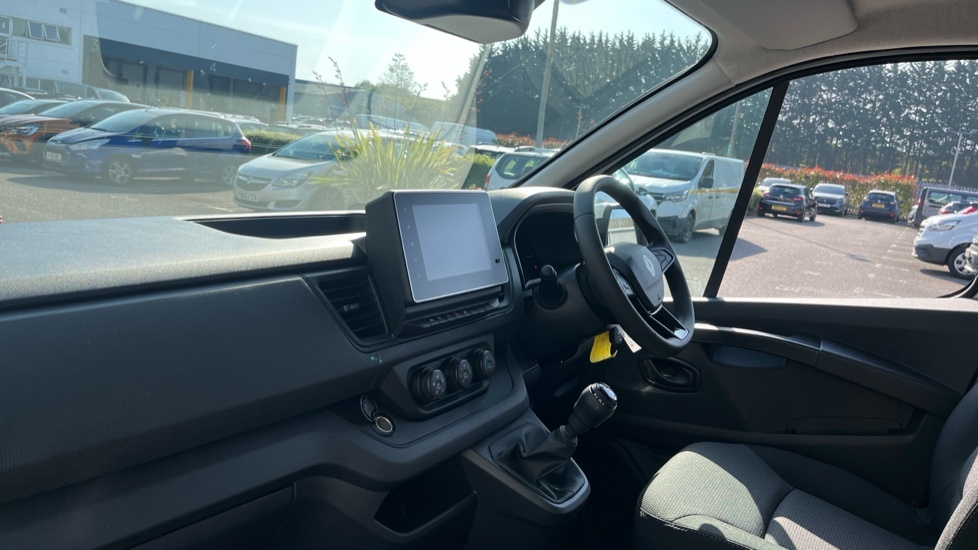 Renault Trafic Renault Trafic Ll30 Blue Dci 130 Advance Van WR26TDV White #6