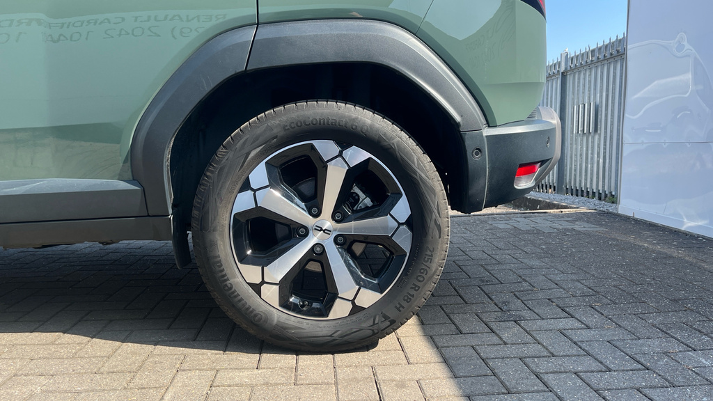 Dacia Duster 1.6 Hybrid 140 Extreme Grey #18