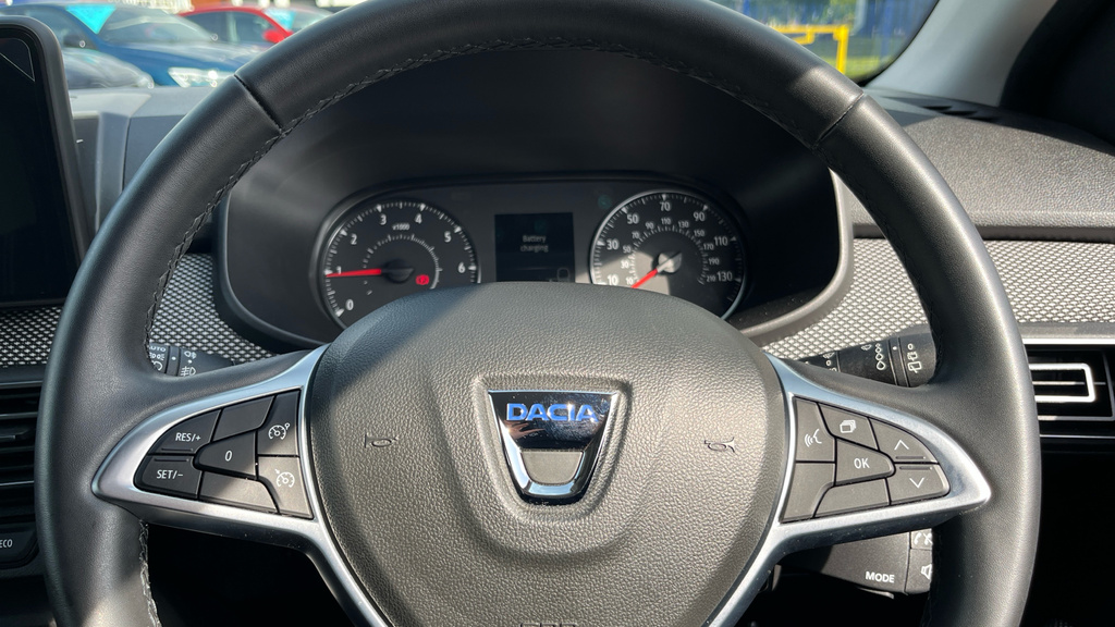 Dacia Sandero Sandero Essential Tce White #30
