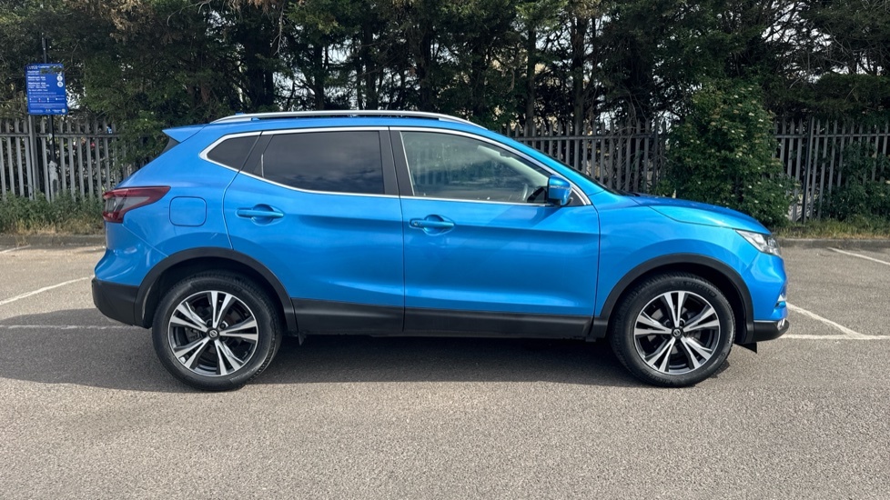 Nissan Qashqai Nissan Qashqai 1.3 Dig-t 160 157 N-connecta Blue #2