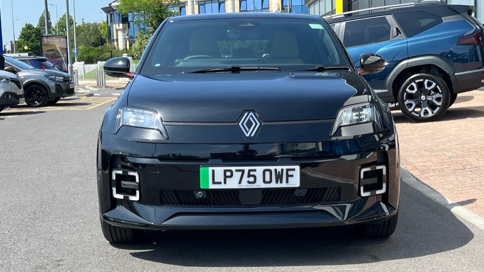 Renault 5 E-Tech Comfort Range 52Kwh Iconic Five  #4