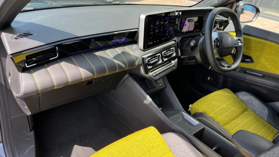 Renault 5 E-Tech Comfort Range 52Kwh Iconic Five  #6