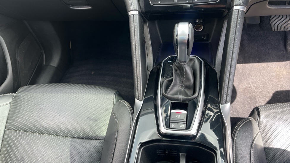 Renault Koleos 2.0 Gt Line Dci X-tronic 175 Bhp White #27
