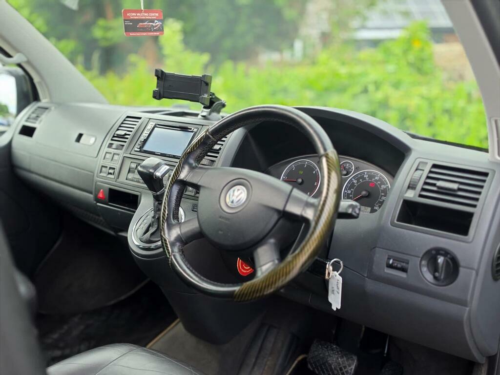 Volkswagen Caravelle Mpv Black #11