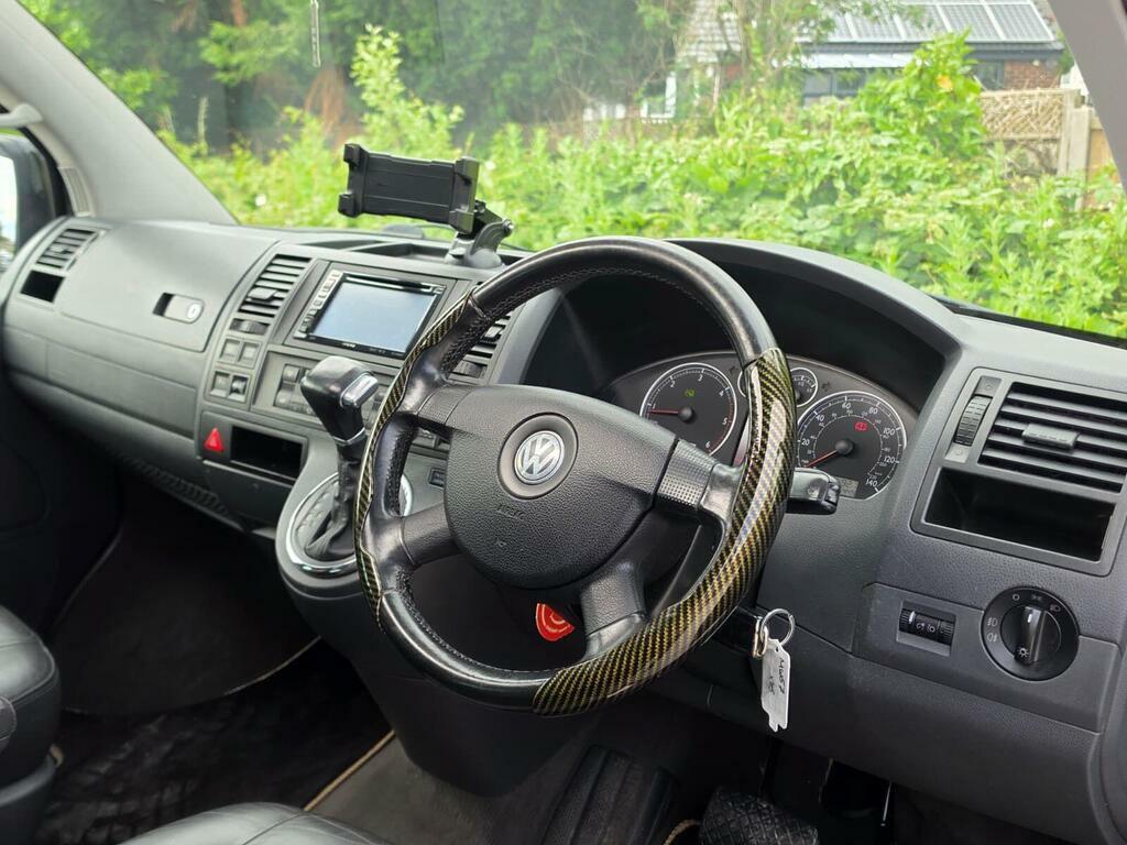 Volkswagen Caravelle Mpv Black #12