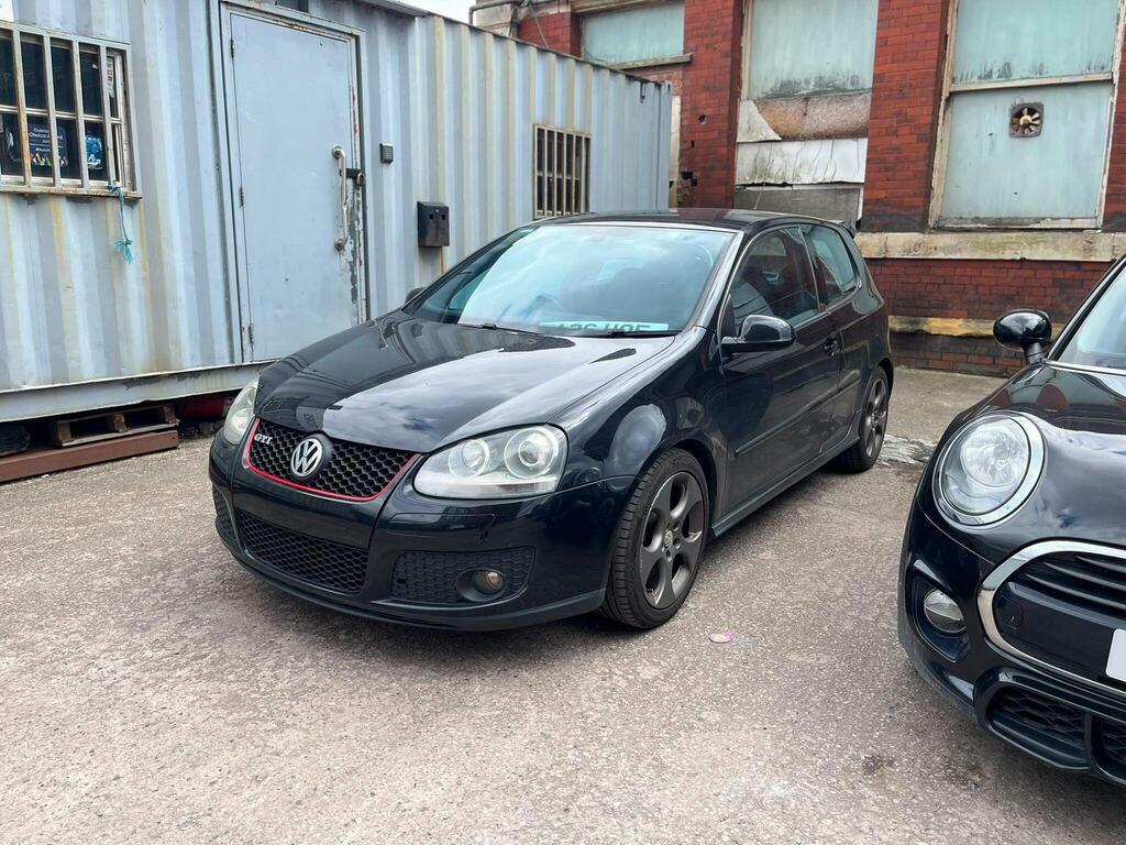 Volkswagen Golf 2.0 Hatchback Silver #2