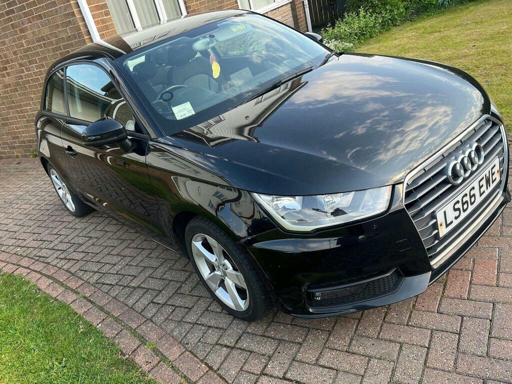 Audi A1 1.4 Tfsi Sport White #1