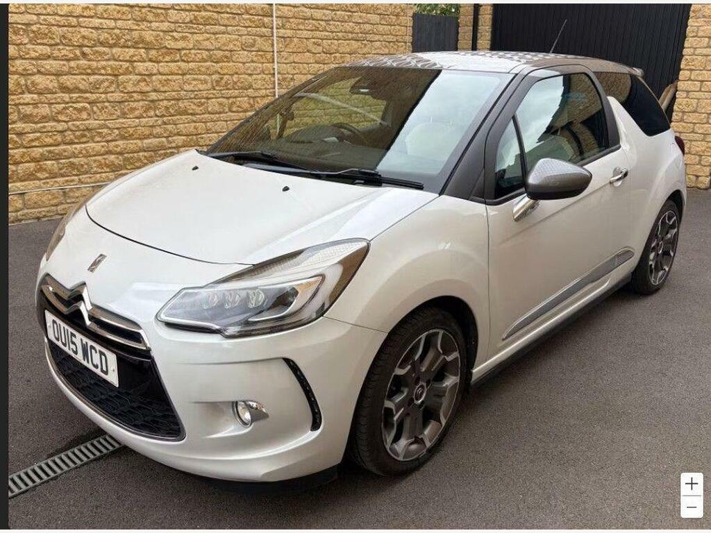 Citroen DS3 1.6 Bluehdi Ultra Prestige Euro 6 S S White #2