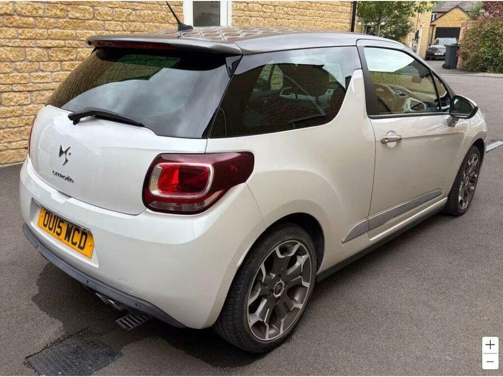 Citroen DS3 1.6 Bluehdi Ultra Prestige Euro 6 S S White #4