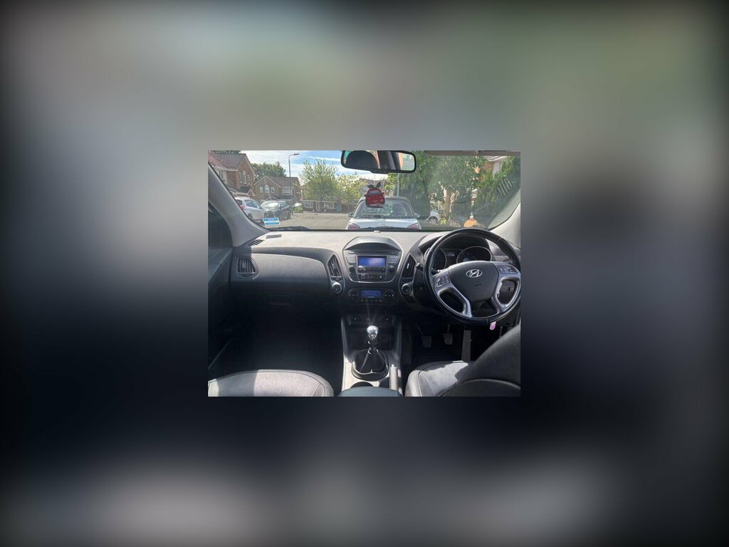 Hyundai Ix35 1.7 Crdi Se Euro 5 Ss White #3