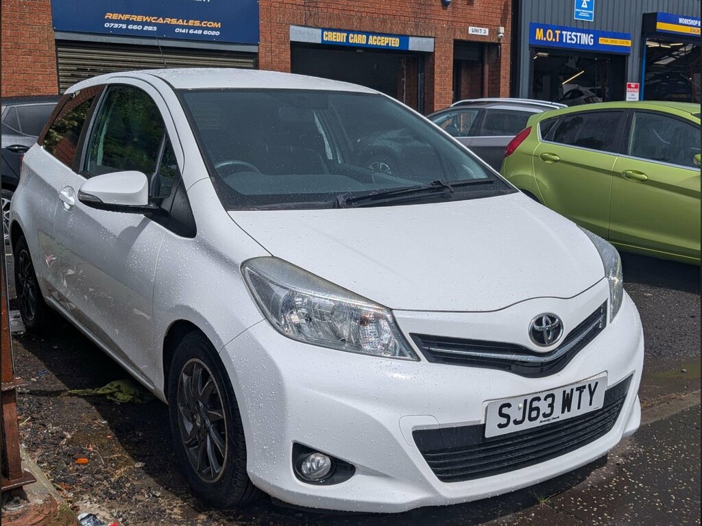 Toyota Yaris 1.0 Vvt-i Edition Euro 5 White