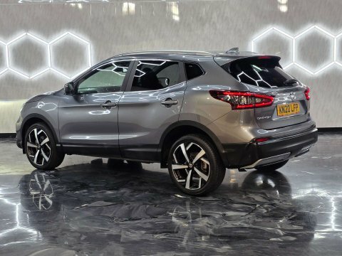 Nissan Qashqai 1.3 Dig-t Tekna KN20LFP #4