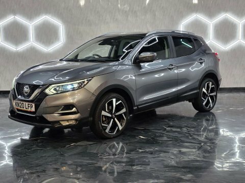 Nissan Qashqai 1.3 Dig-t Tekna KN20LFP #3