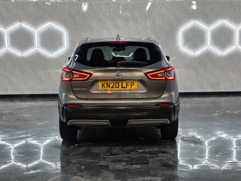 Nissan Qashqai 1.3 Dig-t Tekna KN20LFP #5