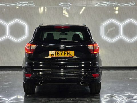 Ford Kuga 2017 2.0 Tdci Vignale Suv Awd Eu MT67FHJ Black #3