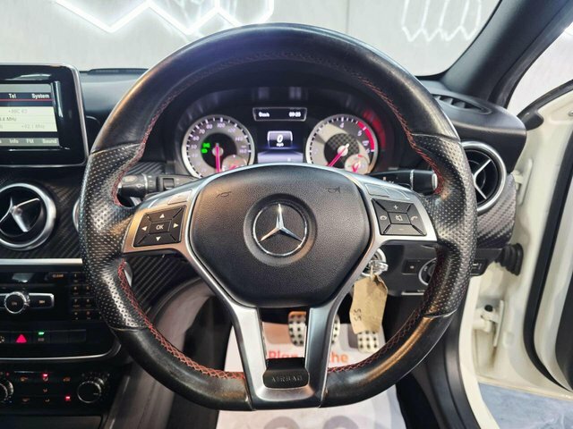 Mercedes-Benz A Class Hatchback 1.5 A180 Red #12