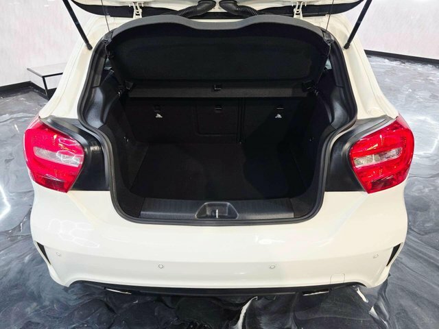 Mercedes-Benz A Class Hatchback 1.5 A180 Red #20