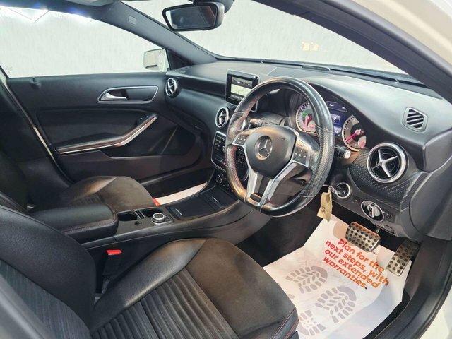 Mercedes-Benz A Class Hatchback 1.5 A180 Red #11