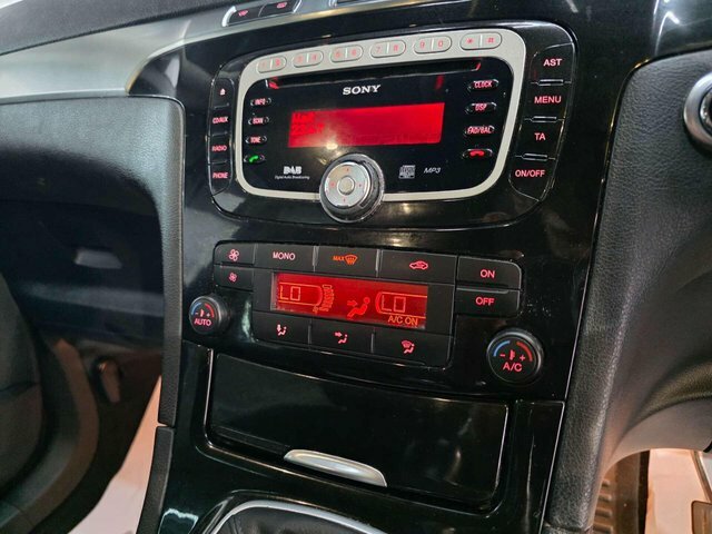 Ford S-Max Black #15